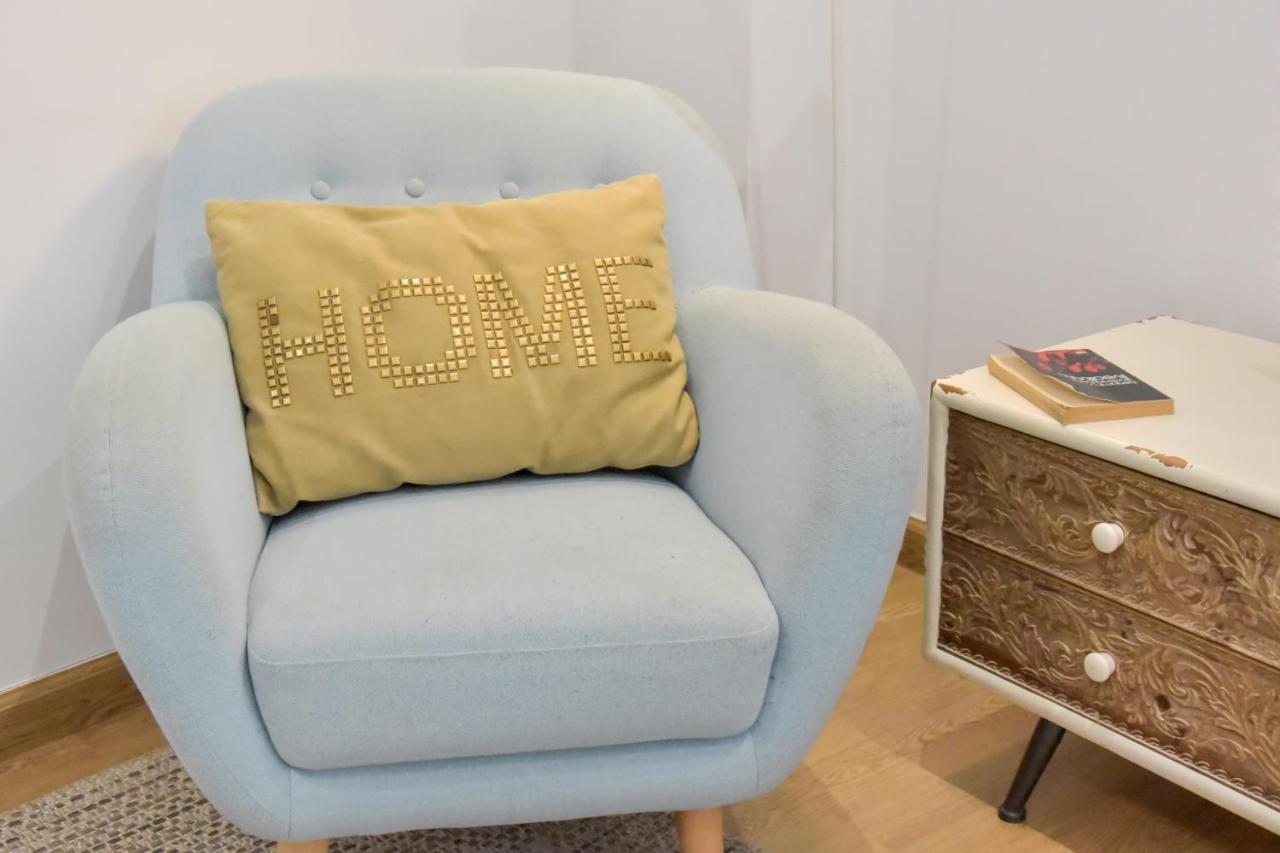 New! Retro Apartment In Central Neighbourhood Sevilla Buitenkant foto